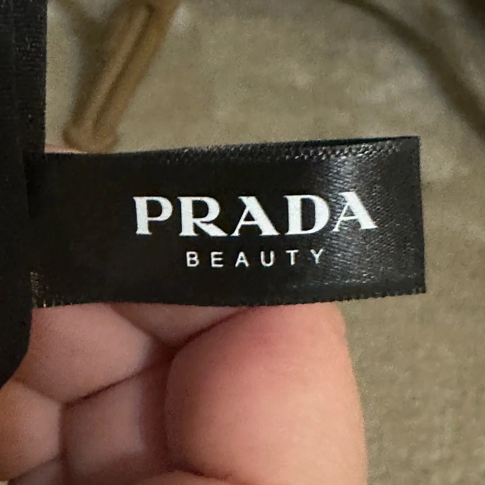 Prada Black and Cream Tote Bag - Picture 3 of 4